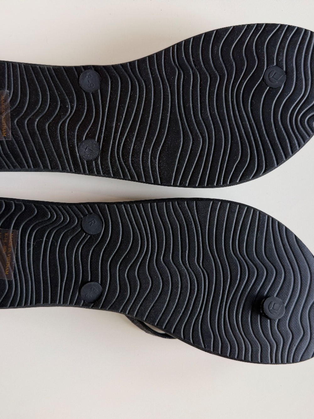 Reef cushion bounce court flip flop, black, women's size 9 - Picture 5 of 5